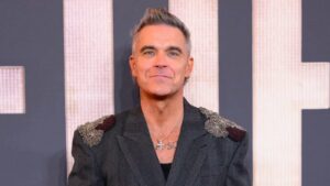 itu-stadyumunda-olacakti-robbie-williamsin-konser-yeri-degisti-KXY5Ey1V.jpg