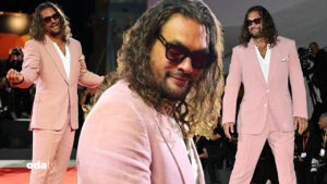jason-momoa-pembe-terlikleriyle-galada-sov-yapti-gEDmuQvb.jpg