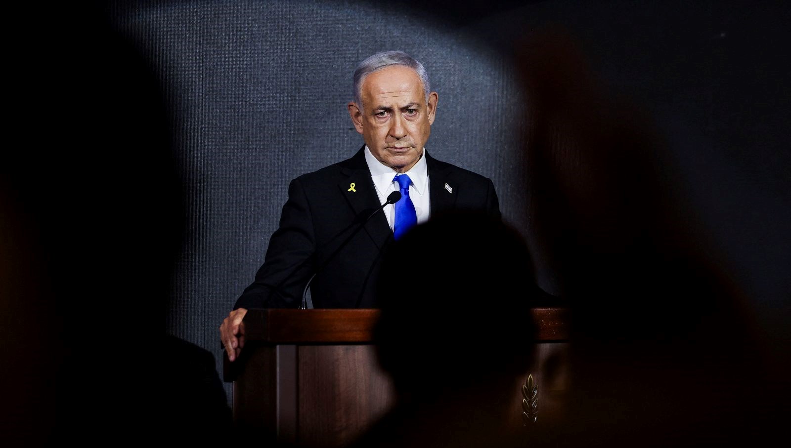 netanyahu-misiri-hedef-aldigazzedeki-filistinlileri-iradeleri-disinda-hapsetti-WhqYaajg.jpg