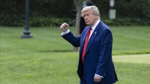trumptan-abye-google-ve-apple-uzerinden-ticaret-sorusturmasi-tehdidi-DKktsRNA.jpeg