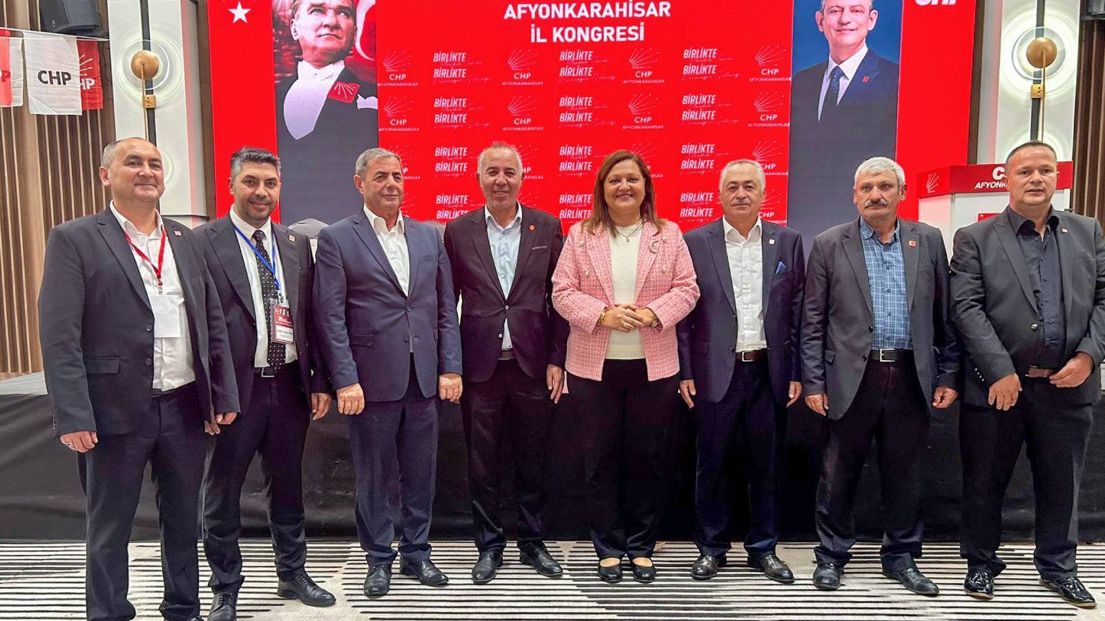 akpye gececegi iddiasiyla gundeme gelmisti belediye baskani burcu koksal chp kongresinde v51iXZXr.jpg