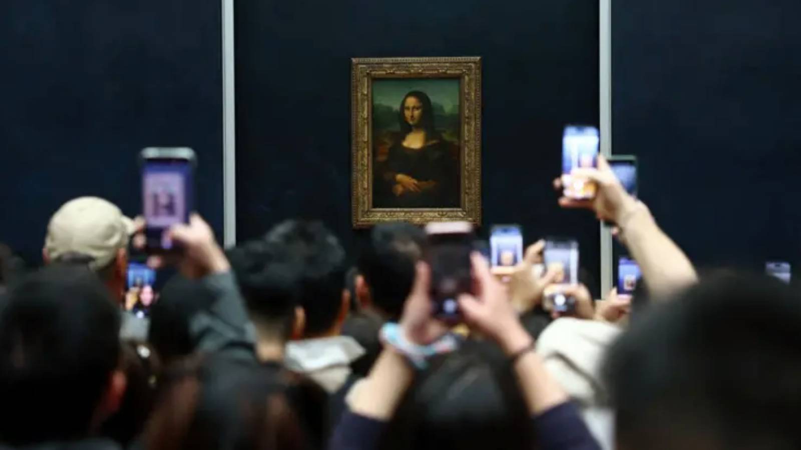 louvre muzesi ilk degil tarihin en cesur soygun girisimleri i2f53gJH.jpg