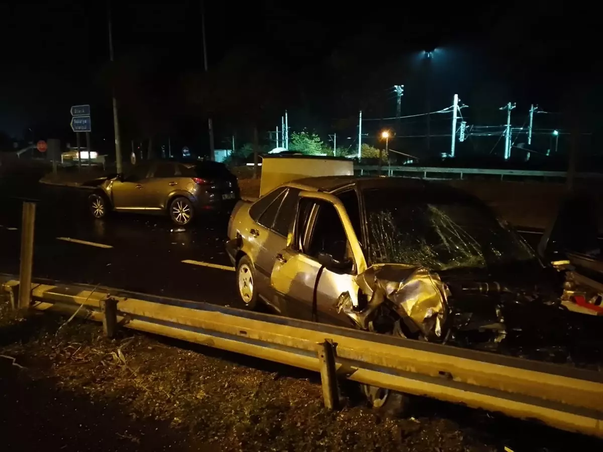 pazaryerinde trafik kazasi 2 yarali R5ltmEHB.jpg