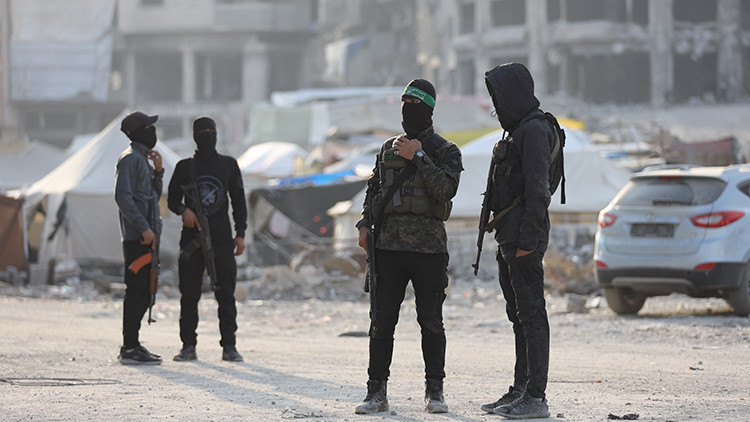 hamas gazzedeki israilli bir esirin cesedini daha kizilhaca teslim etti A39Tg8va.jpg