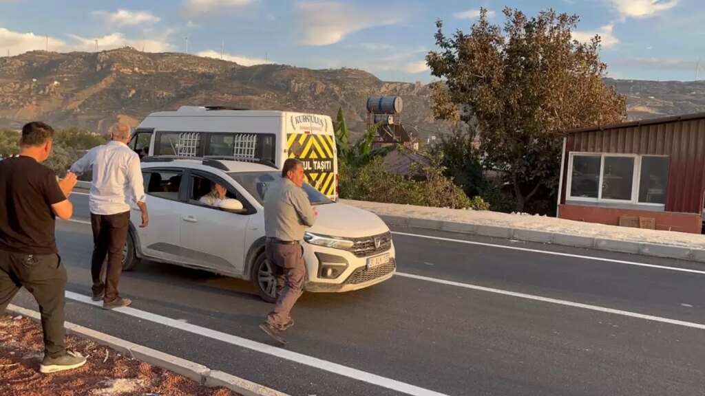 samandagda trafik kazalarina dikkat eylemi pqOcWD7X.jpg