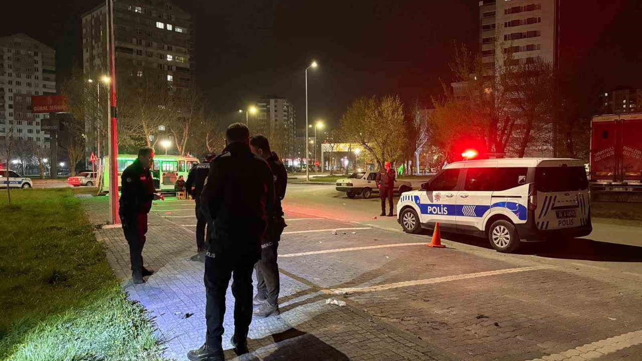 ‘Laf Atma’ Tartışması Kanlı Bitti: 4 Kişi Yaralandı