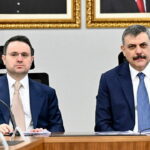 adalet-bakani-akin-gurlek-ile-icisleri-bakani-ciftci-bir-araya-geldi-HwcZDfnT